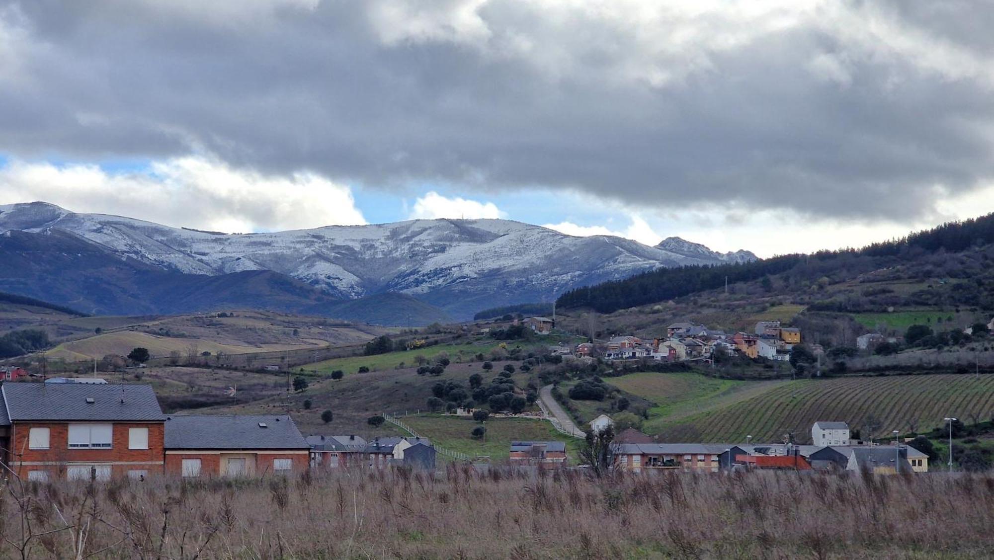Nomada Castillo _ Vut-Le-251 Ponferrada Exterior foto